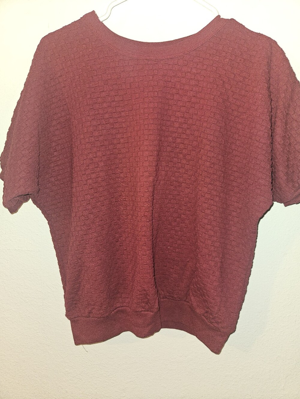 Donnkenny Petites Womans Red Short Sleeve Top